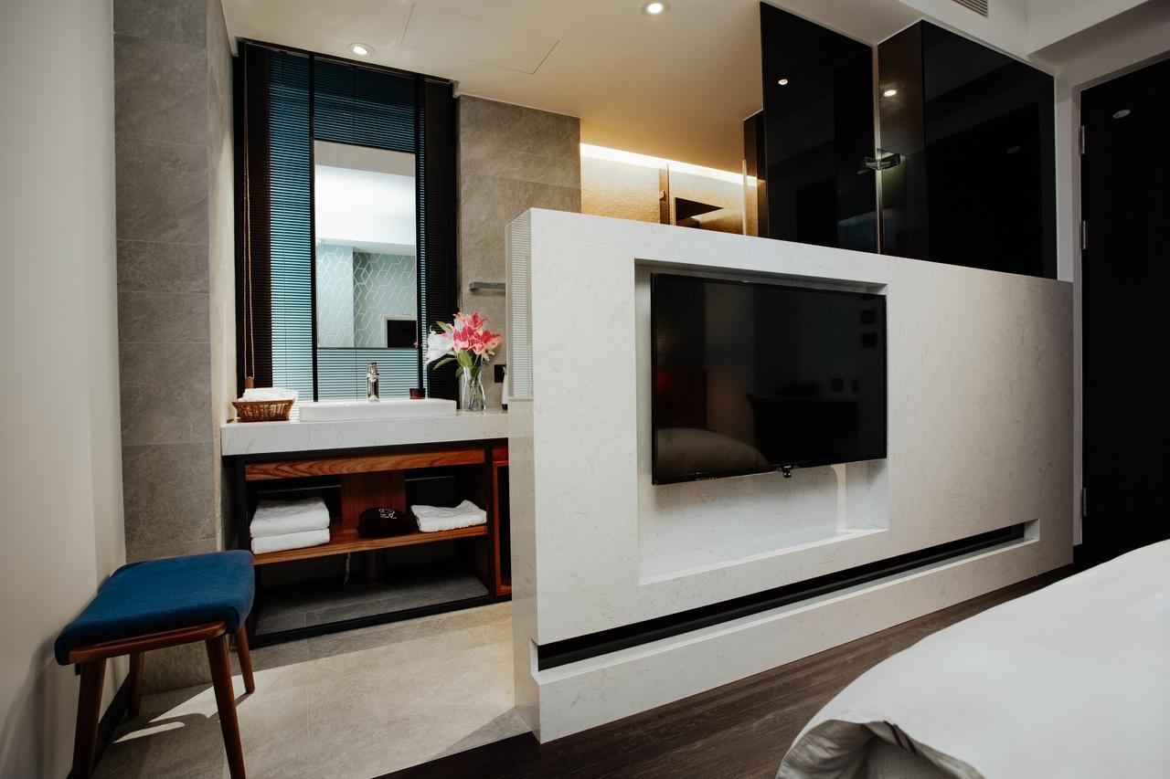 Check Inn Taichung Zhongshan Bagian luar foto